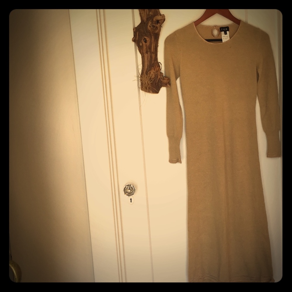 Long beige knit dress
